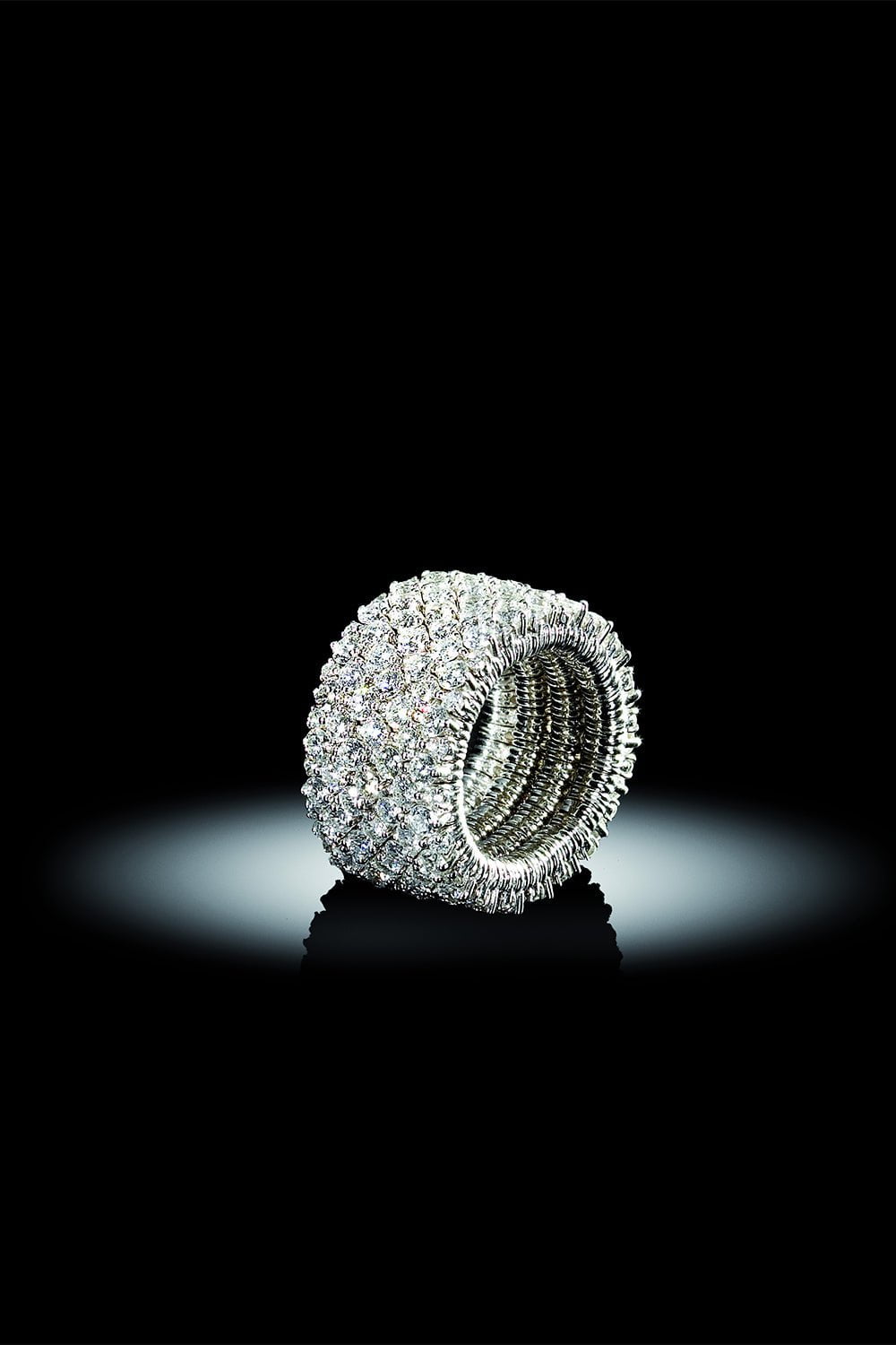 Four-Row Diamond Stretch Ring for Women in Luxury Jewelry Category